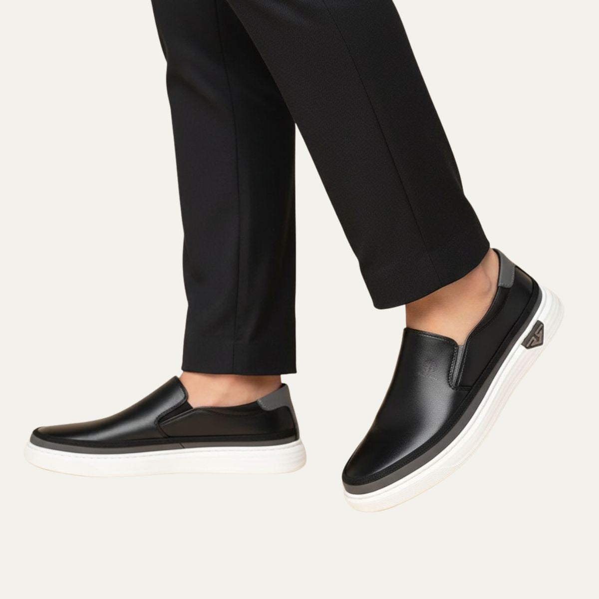 Men's Casual Slip-On Shoes in Genuine Leather – Comfortable Lightweight Footwear for Daily Wear and Travel