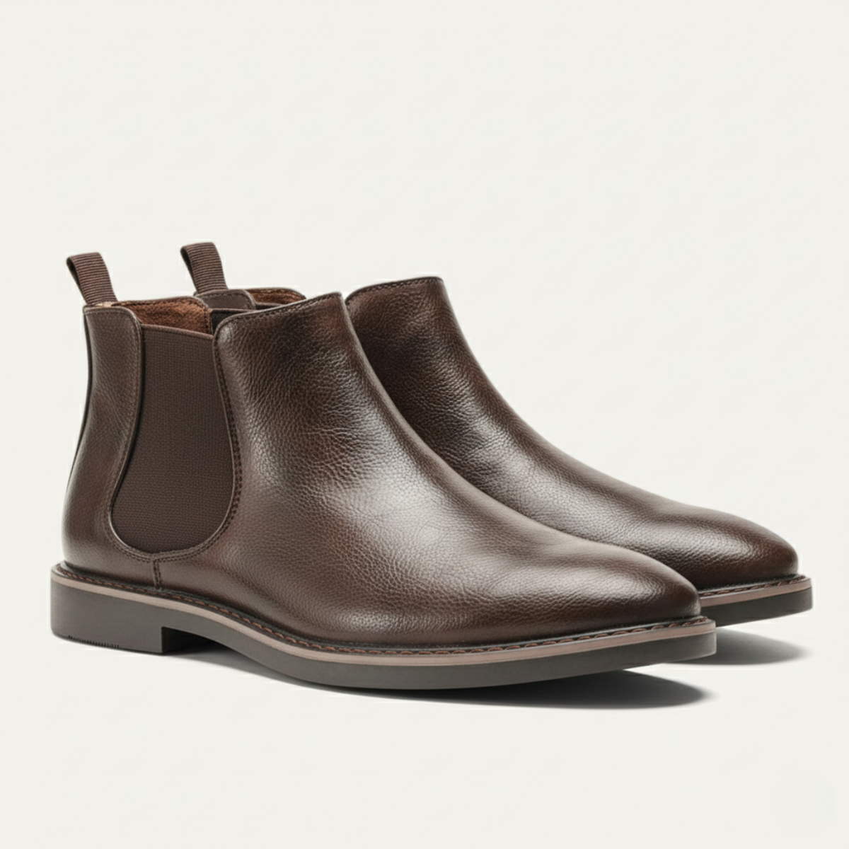 Men's Durable Leather Chelsea Boots – Classic Slip-On Design with Tailored Fit for Comfort and Versatile Style